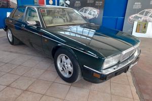 Jaguar Daimler 4.0