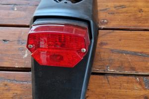 Fanalino posteriore Honda CRF 250