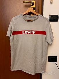 T-shirt “grigia” Levi’s tg “S”