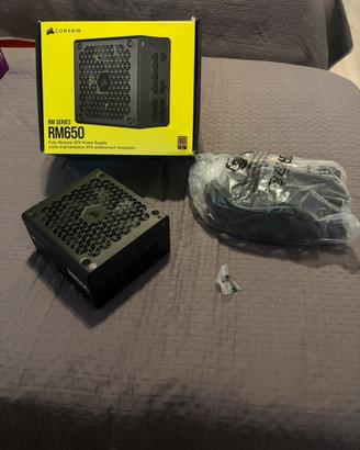 Alimentatore Corsair RM 650 watt