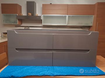 Mobile bagno sospeso 