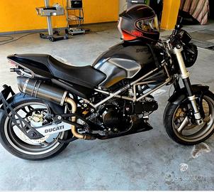DUCATI MONSTER 600 DARK 