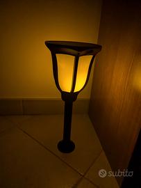 lampada torcia led da esterno, solare