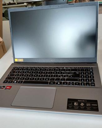 Computer Acer nuovo ancora imballato