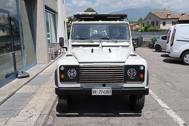 Land Rover Defender 110 turbodiesel Station Wagon