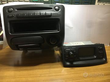 Autoradio cd computer Toyota Yaris 2000