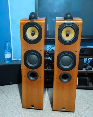 Diffusori Bowers & Wilkins mod. 704 S1 Nautilus