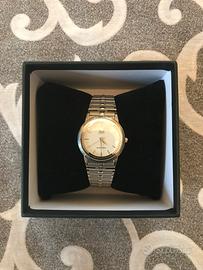 Orologio al quarzo Nuovo