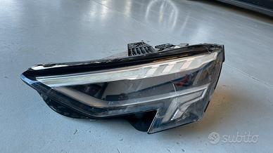 Faro anteriore sinistro audi a3