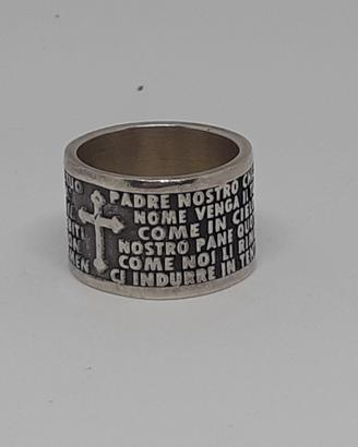 Anello in argento padrenostro in rilievo