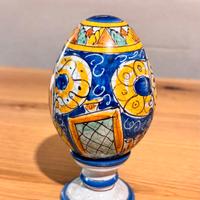 uovo in ceramica siciliano