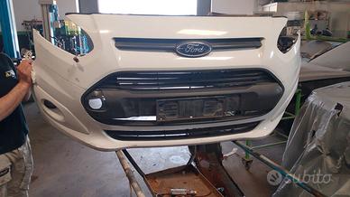 paraurti e fari ford transit connect anno 2018