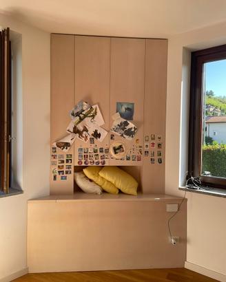 Testa letto angolare con contenitore