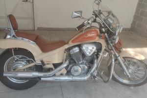 Honda Shadow 600 serie limitata