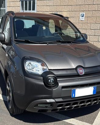 Fiat Panda cross 1.0  HYBRID