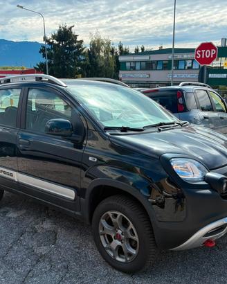 FIAT PANDA CROSS 4x4 0.9TWINAIR - GANCIO TRAINO