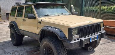 JEEP Cherokee Xj 4.0 HO (136 kW-185 CV)  GPL 1991