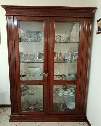 Credenza vetrinetta in legno 