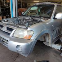 Ricambi MITSUBISHI PAJERO 4X4 3200cc 2005