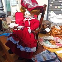 bambola carillon in porcellana