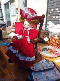 bambola carillon in porcellana