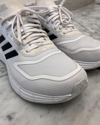 Adidas duramo 10