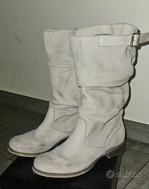 Anfibi in pelle (Nabuk), nr 39