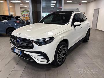 MERCEDES-BENZ GLC 300 2.0 ibrida/benzina 258cv.