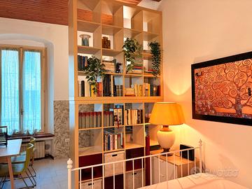 Grazioso monolocale arredato in centro