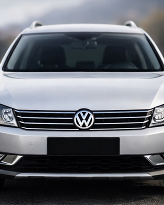 VW Passat Alltrack 2.0 TDI DSG 4Motion – FULL