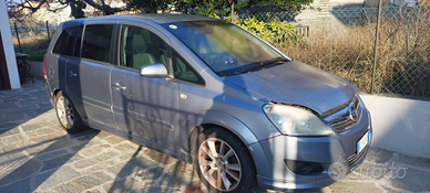 Opel Zafira 1900 Cosmo