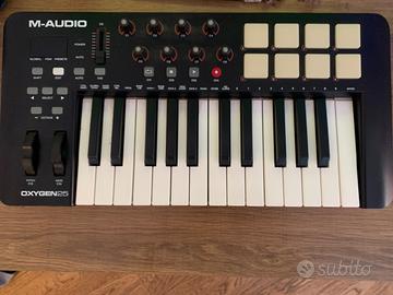 M audio oxygen 25