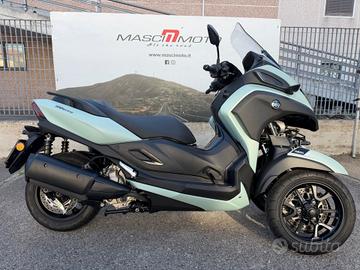 Yamaha Tricity 300 2025