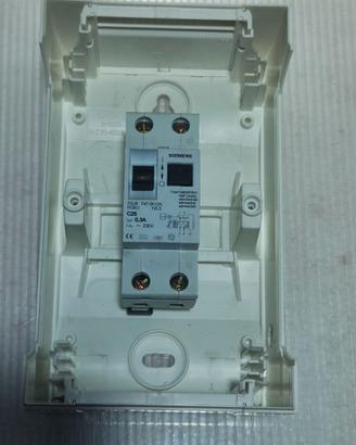 quadro elettrico 230v C25 A siemens usato