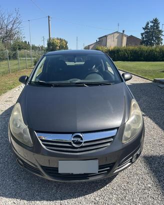 Opel corsa 1.4 16V 87CV GPL-Benzina 3 porte