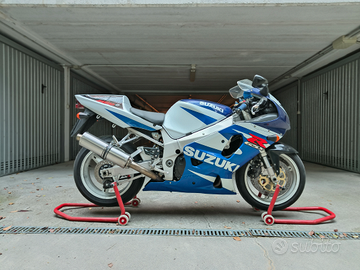 Suzuki GSX-R 750 - K1 - 2001