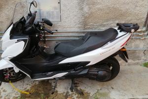 burgman 400 abs come nuovo