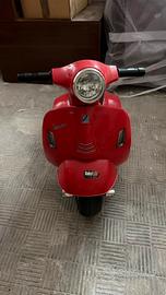 Mini Vespa per bambini GTS Super Homcom 6V