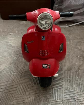 Mini Vespa per bambini GTS Super Homcom 6V
