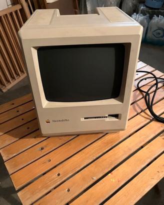 Macintosh Plus 1MB