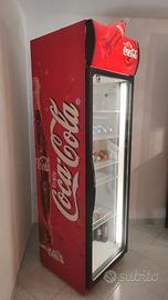 Frigorifero Coca-Cola originale funzionante