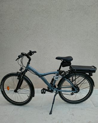 E-Bike BTWIN Original 700 E Biammortizzata 