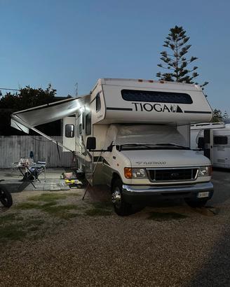 Camper Americano Fleetwood Tioga 31m