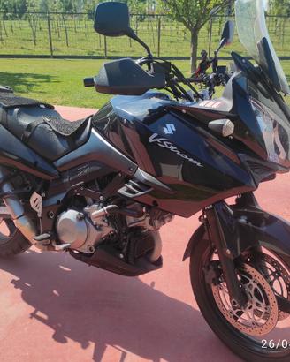 Suzuki V-strom 