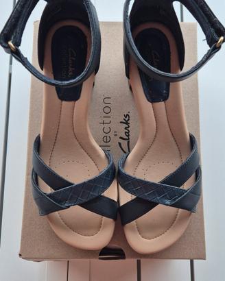 Sandali in pelle blu - Clarks