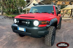 Toyota FJ Cruiser 4WD 4.0L V6 TRD Autom.
