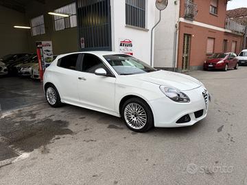 Alfa Romeo Giulietta 2.0 JTDm-2 140 CV Distinctive