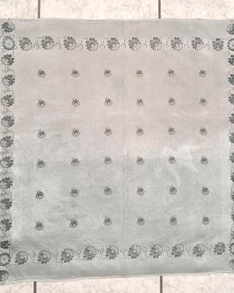 Fazzoletto antico in seta