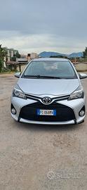 Toyota Yaris 1.0 5 porte Lounge del 216