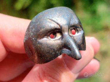 Spilla Pulcinella La Noblesse maschera vintage